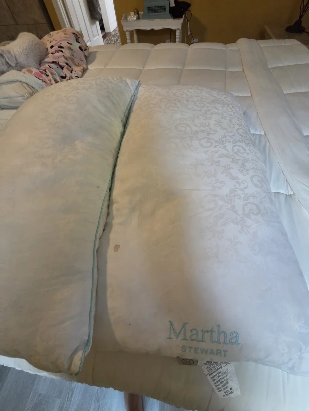 Martha Stewart White/Light Blue Down Alternative Pillow Pair